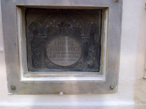 Lápida de la tumba de Manuel Tarazona Anaya en el cementerio de San Rafael.