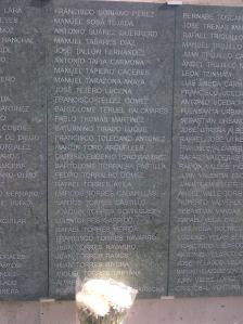 El nombre de Manuel Tarazona Anaya aparece en el monolito en recuerdo de las víctimas de la represión franquista que se inauguró en el cementerio de San Rafael de Córdoba en el año 2011.