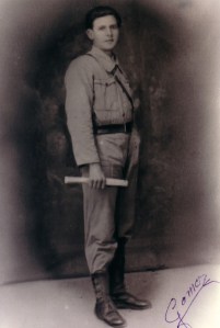 48.José de la Torre Requena, joven dirigente de los comunistas montillanos. Lo fusilaron el 18 de mayo de 1940.